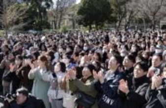 衆院選、27日公示　首相、来年度中に消費減税