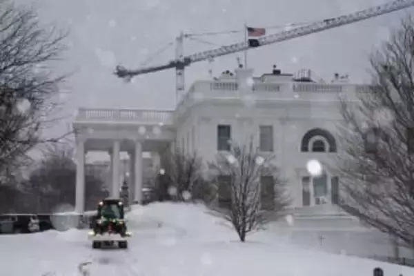 ホワイトハウス「宴会場」正当化　トランプ氏、地裁をけん制