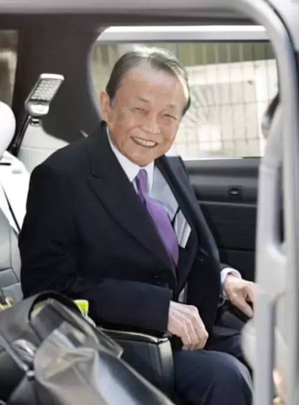 麻生派18人加入、計60人に　影響力維持へ勢力拡大