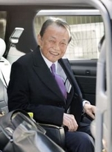麻生派18人加入、計60人に　影響力維持へ勢力拡大