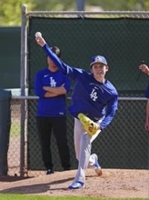 佐々木、2日連続ブルペン　日本勢はOP戦出場せず