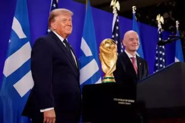 W杯の収益「150億ドル超」　FIFA会長、想定上回る