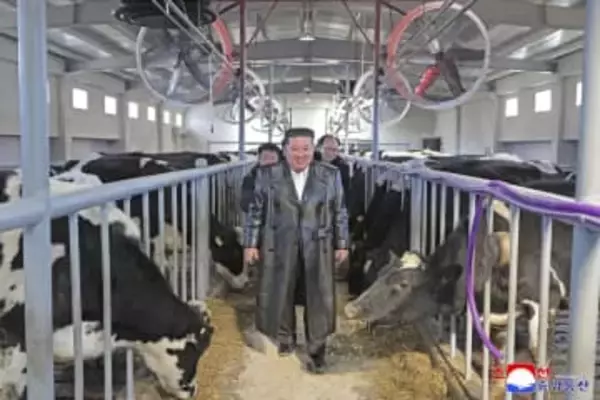 金正恩氏、農村振興で反省の弁　政策に誤り「疲弊脱せず」