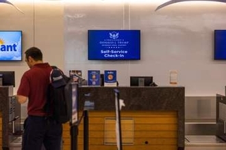 「トランプ空港」に名称変更　米南部、現職大統領の名前初