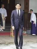 「自民、小林政調会長が靖国参拝　玉串料奉納「遺族として」」の画像1