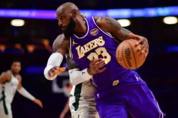 八村のレーカーズ5位　NBA第12週