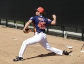 今井はブルペンで19球　大谷、山本は実戦形式登板