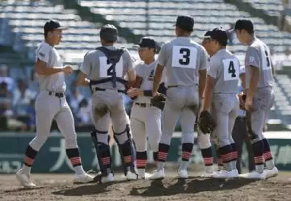 遊学館5―6青森山田　青森山田が逃げ切る