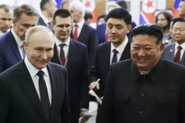 ロシア北朝鮮エネルギー協力合意　製油所新設、生産支援へ