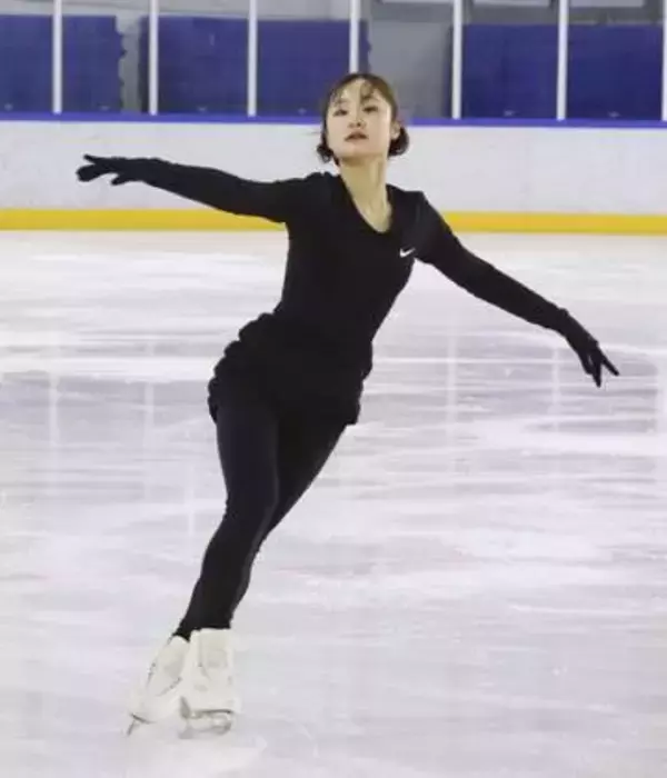 GP初戦へ3Aと4T軽快　フィギュア島田麻央、練習公開