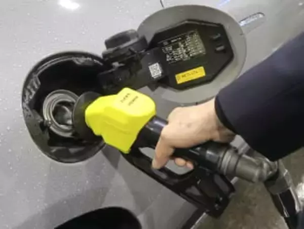 ガソリン3週連続値上がり　158円50銭、イラン情勢緊迫