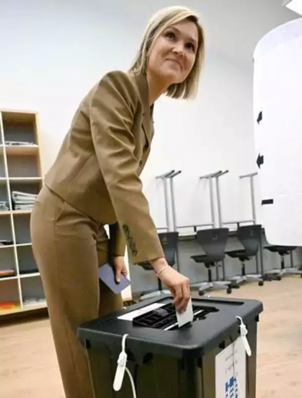 EU加盟交渉で国民投票　北欧アイスランド