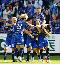 J2、長崎が水戸を下して首位　昇格争いは最終節へ