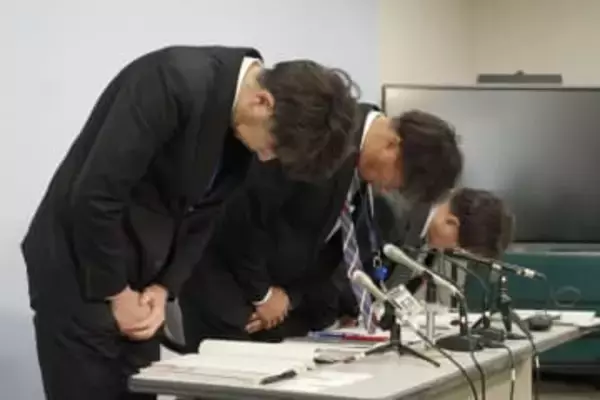 盗撮未遂疑いで徳島県職員逮捕　スカート内をスマホで、香川