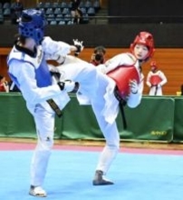 19歳岡本が女子49キロ級優勝　テコンドー全日本選手権