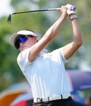 米ゴルフ、岩井千怜が3位キープ　ホンダLPGA第3R