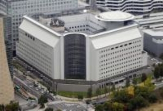 自衛官が公然わいせつ疑い、大阪　現行犯逮捕「酒を飲んでいた」