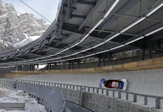 ボブスレー、連盟が選手に補償へ　ミスで男子が五輪出場できず