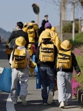 「跳び箱が得意」だった安達さん　授業中も進んで発言