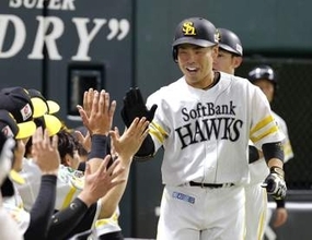 ソ6―2神（10日）　近藤、勝ち越し弾で4連勝