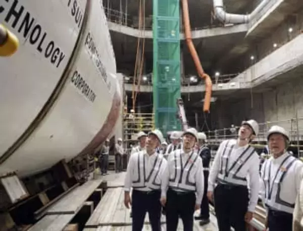 フィリピンへの防衛装備供与推進　自民小林政調会長、国防相と会談