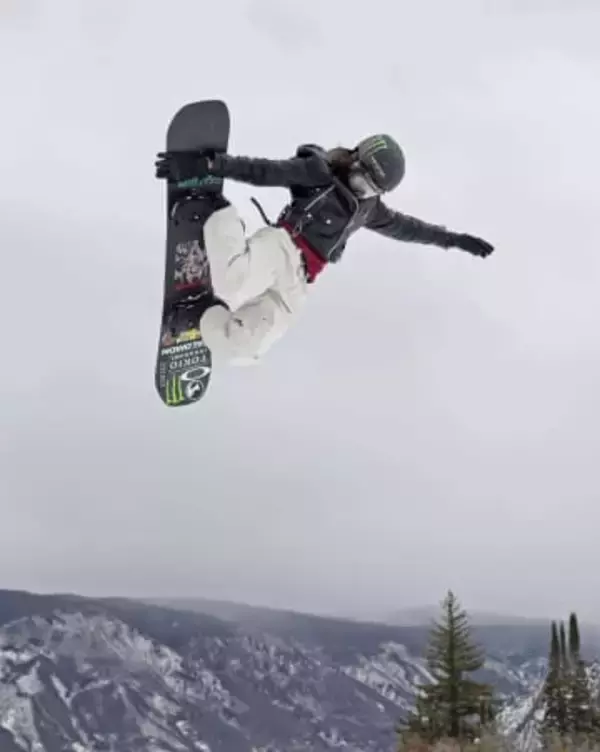 冬季Xゲーム、村瀬心椛が3位　スノボ女子スロープスタイル