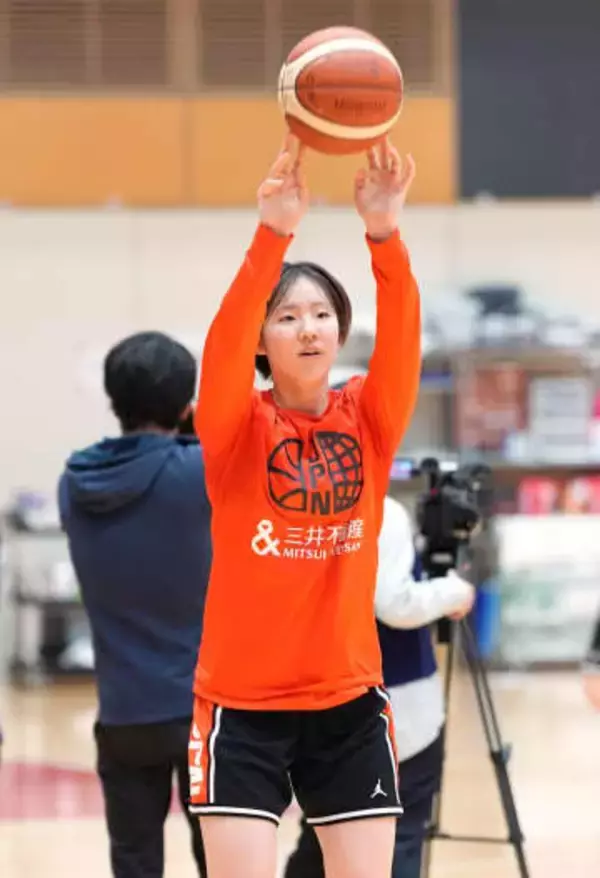 ガードの田中「速いバスケを」　W杯予選へ女子代表が合宿