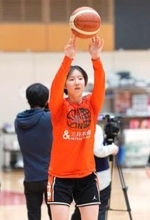 ガードの田中「速いバスケを」　W杯予選へ女子代表が合宿