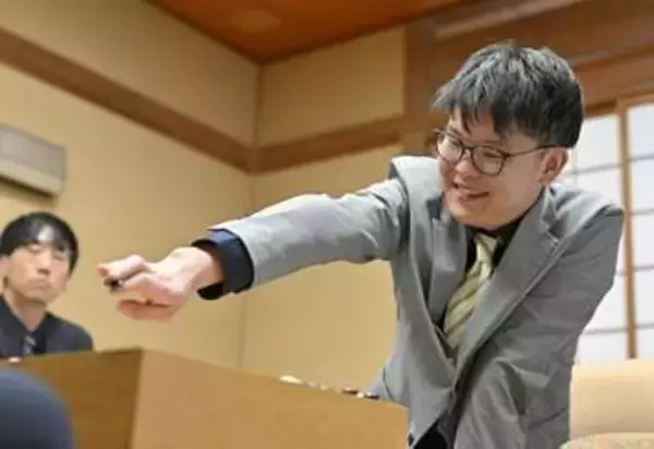佐田が挑戦権を初めて獲得　囲碁の碁聖戦、一力破る