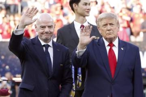 トランプ氏「会長交代は過ち」　FIFAインファンティノ氏擁護