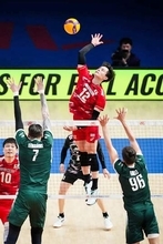 日本がパリ銀のポーランドに勝つ　バレーのネーションズリーグ
