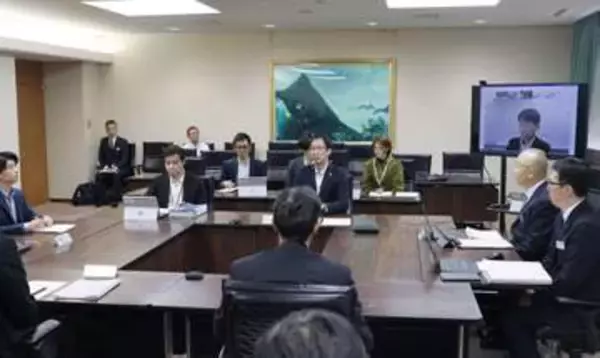 米坂線、新潟側はバス転換合意へ　22年豪雨で運休、山形県と調整