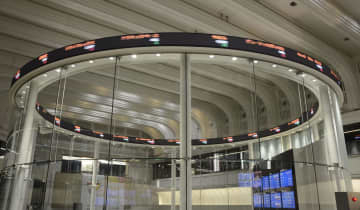 東証、午前終値は4万9568円　米国株高を好感、買い先行