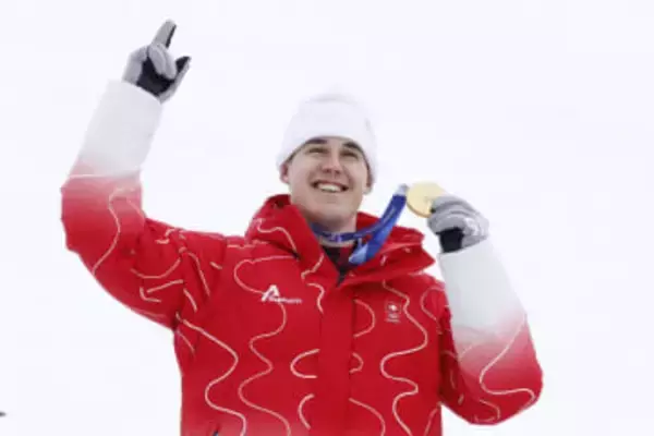 フォンアルメン、前人未到の快挙　同一大会で滑降とスーパー大回転