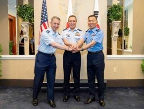 日米韓、北朝鮮対処で協力再確認　制服組トップ会談、非核化へ連携