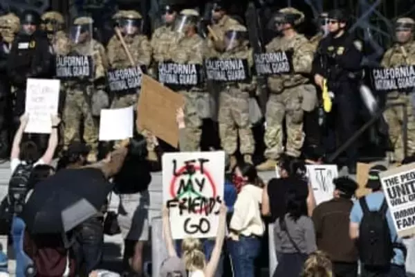 ロスへの州兵派遣の差し止め　政権に権限なしと米連邦地裁