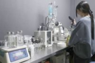 静岡大発ベンチャー企業がクラフトジン開発　「遺伝子レベル」で味追求