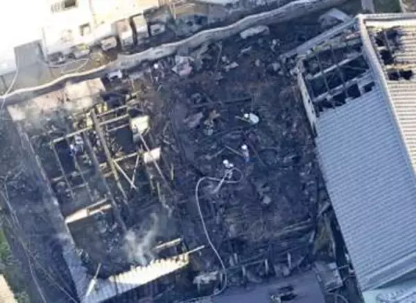 津市で住宅火災、4人死亡　4～13歳と連絡取れず