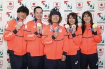 帰国の村瀬心「ものすごく成長」　スノボ金、木村「和食食べたい」