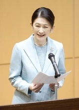 紀子さま、看護大学校式典に　東京・清瀬、25周年記念