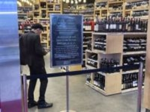 タイ、昼過ぎの飲酒解禁へ　「時代遅れの規制」緩和