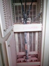 加速器施設で配電盤火災、東海村　放射性物質漏れなし