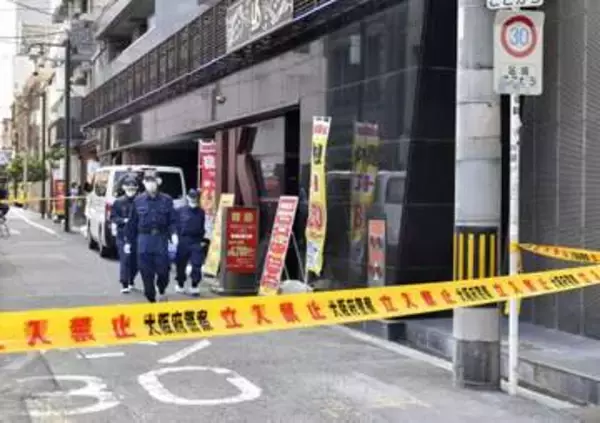大阪のホテルに女性遺体　「殺害可能性」と署に申告