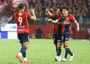 鹿島、開幕3連勝　水戸、J1初勝利