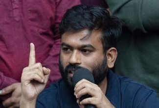 ゴキブリ党創設者また拘束　インド警察、抗議前に