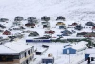 グリーンランド領有へ軍事行動も　トランプ政権、強硬姿勢