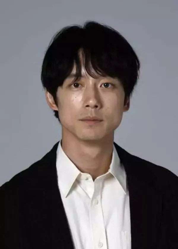 人気俳優の坂口健太郎さん結婚　「一般女性」と