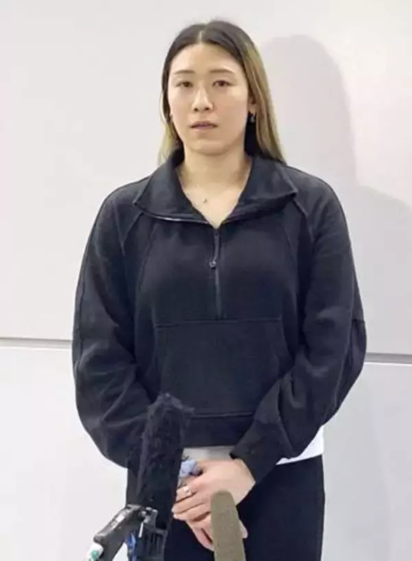 バレー女子日本代表の石川が帰国　イタリアリーグが終了
