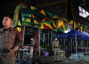 タイ首都火災、25人以上が死亡　飲食店、逃げ遅れか