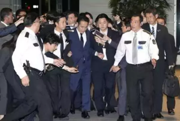 簗氏、在任28日で辞表　12年以降の自民政権で最短